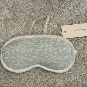 Eberjey Light Gray Patterned Sleep Mask. Brand new with tags